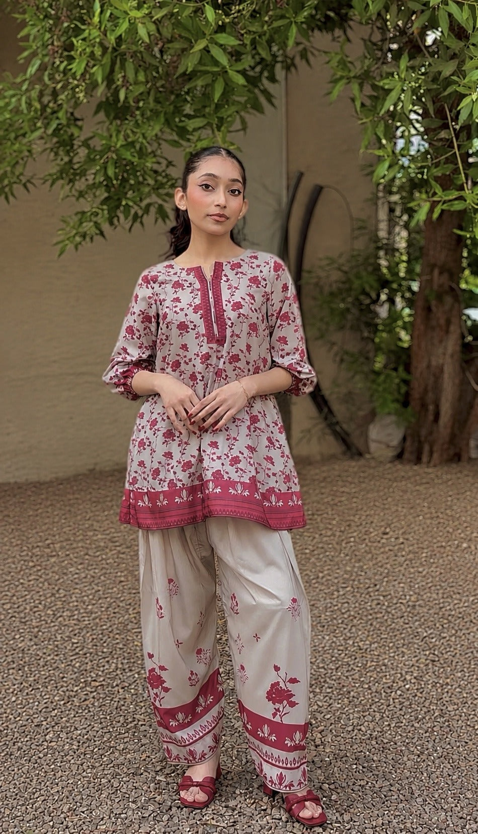 Burgundy Cream full outfit