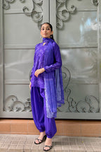 Plum complete front look